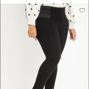 NWOT Eloquii Miracle Flawless Split Zip Legging